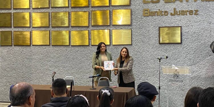 IEENL entrega al Congreso Consulta infantil 2024