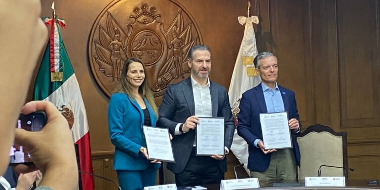 Establecen colaboración Monterrey y ACNUR