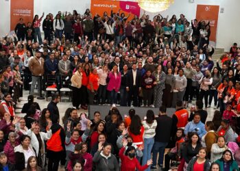 Llega “Ayudamos a las mujeres” a Salinas Victoria