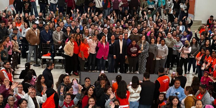 Llega “Ayudamos a las mujeres” a Salinas Victoria