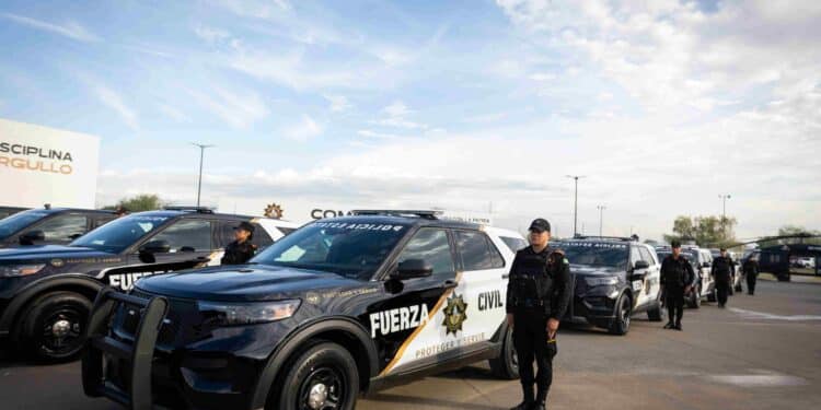 Toman protesta 200 cadetes de Fuerza Civil