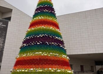 Encenderán pino del Museo de Historia el domingo
