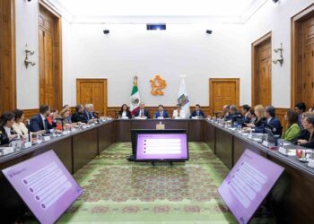 Encabeza Gobernador sesión de consejo NL