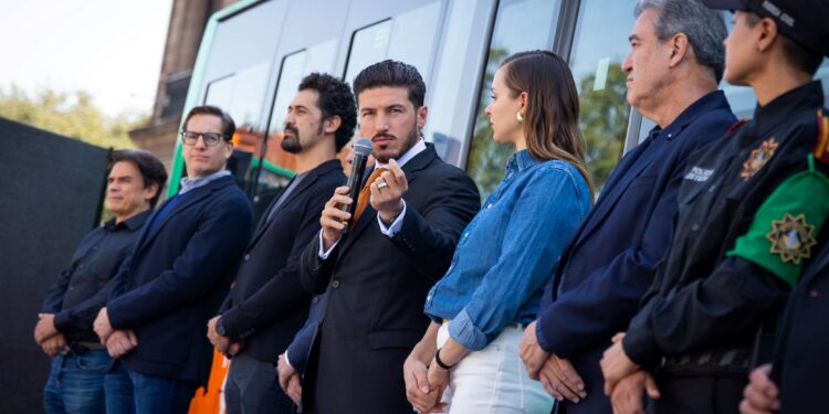 Avanza 60% reestructuración de transporte público