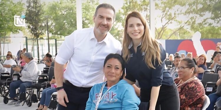 Entrega DIF Monterrey casi tres mil aparatos funcionales