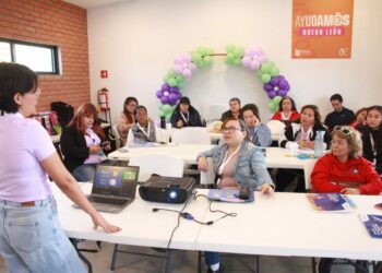Realizan taller “Yo construyo + autonomía”