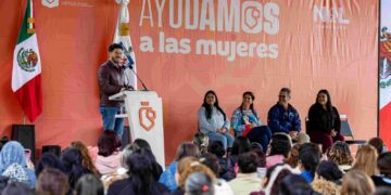 Llega “Ayudamos a las mujeres a Santiago”