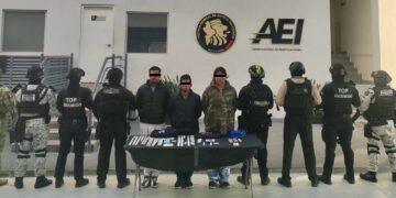 Detienen a presuntos agresores de policías de Escobedo