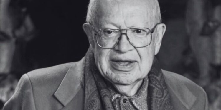 Fallece Eduardo Manzano “El polivoz”