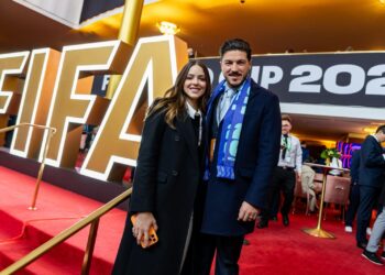 Samuel anuncia partido de Holanda en NL