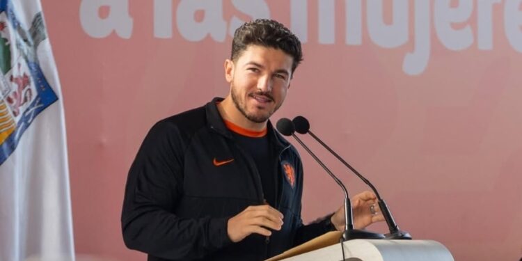 Pide Samuel valorar deuda para proyectos prioritarios