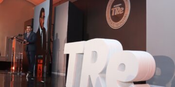 Reconocen con distintivo TRE a empresas y sindicatos