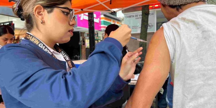 Aplica Secretaría de Salud más de 1.5 millones de vacunas