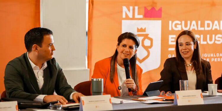 Abren consulta para fortalecer la sociedad civil