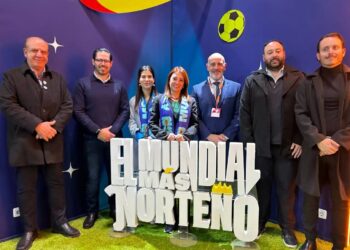 Presentan en FITUR nueva ruta Monterrey–París