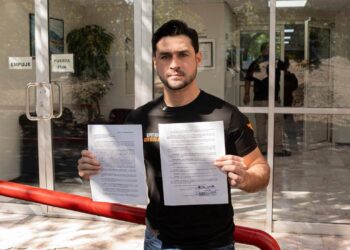 Presenta Glenn Villarreal denuncia contra Daniel Carrillo