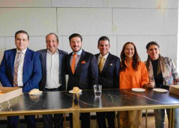 Presentan ante el Gabinete a encargado de tesorería