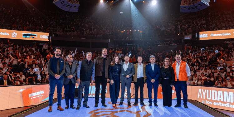 Inician apoyo para estudiantes en NL