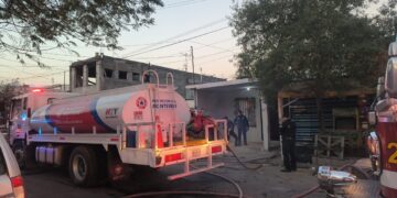Fallece hombre en incendio de domicilio 