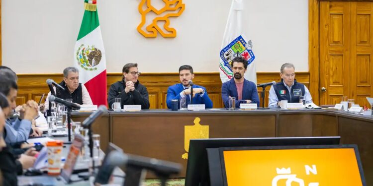 Presentan avances de líneas 4 y 6 del metro