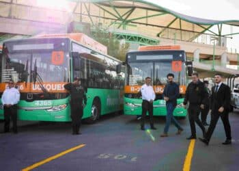 Entregan unidades a la ruta 226