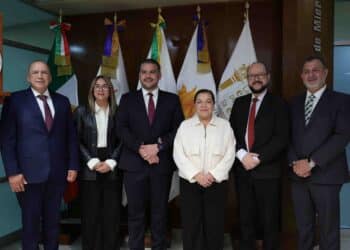 DIF NL firma convenio para profesionalizar a personal