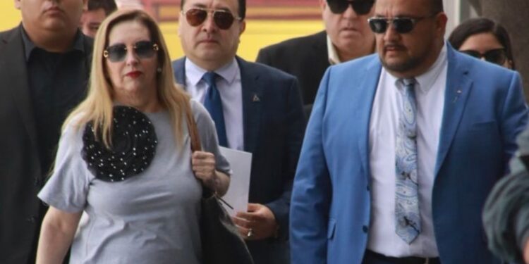 “Doña alegría” denuncia acoso y violencia digital