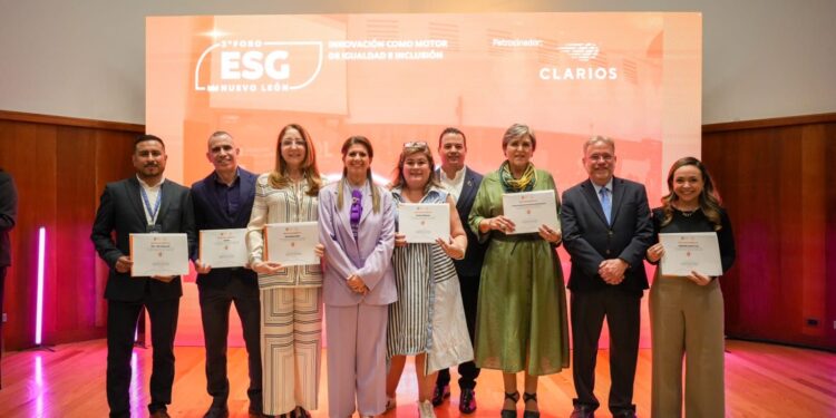 Entregan premio de igualdad e inclusión corporativa