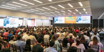 NL presenta estudio para prevenir el abandono escolar en la prepa