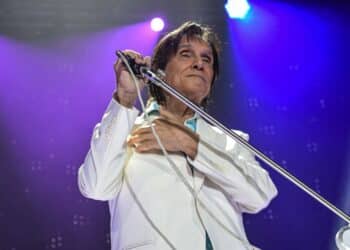 Roberto Carlos conquista la Arena Monterrey