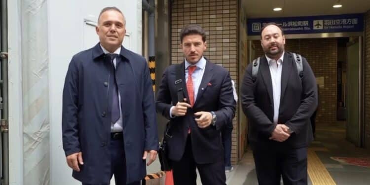 Comparte Samuel su experiencia al utilizar el monorriel de Tokio