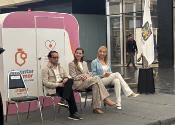 Inauguran lactario 133 en centro comercial