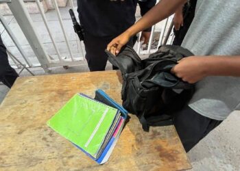 Activan protocolos de seguridad en escuelas de Nuevo León