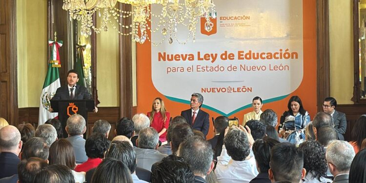 Publica Samuel nueva ley de educación