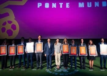 Se suman empresas a “Ponte nuevo, ponte mundial”