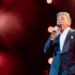 Ricardo Montaner enamora en la Arena
