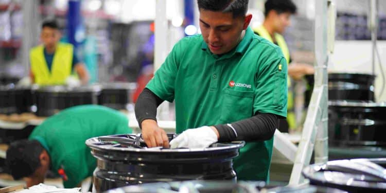 Nuevo León lidera inversión, empleo y exportaciones