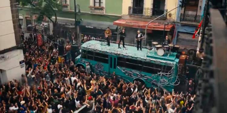 U2 graba video en CDMX