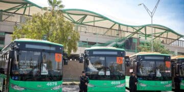 Entregan nuevas unidades a las rutas 109 y 198