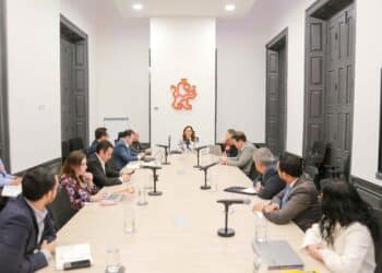 Revisan Gobierno y sector empresarial lineamientos del programa “Cero Clausuras”