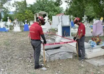 Monterrey prepara panteones para día de las madres