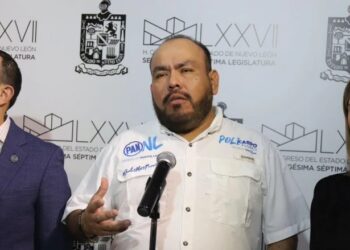 PAN pide alianza contra Morena