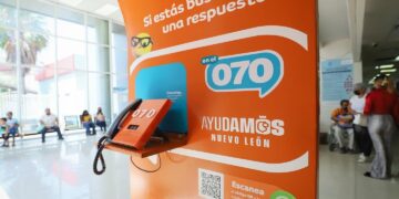 Activa 070 atención en inglés para visitantes del estado