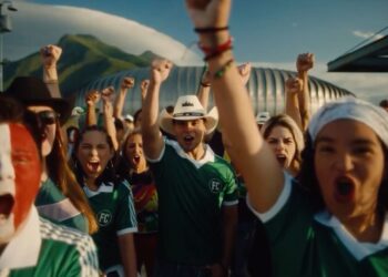 Presenta Samuel García canción de Nuevo León para la fiesta futbolera internacional
