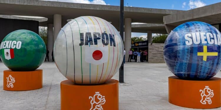 Inauguran Pabellón NL en Parque del Agua