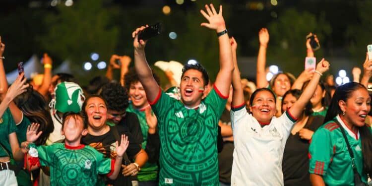 NL vive jornada histórica del futbol con asistencia de 140 mil personas
