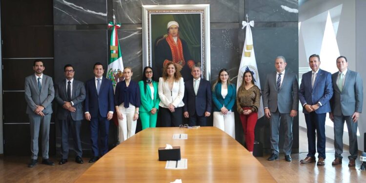 Poder judicial de Nuevo León y Coahuila mejoran colaboración