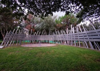 Relanzan Plaza Universal de la Poesía