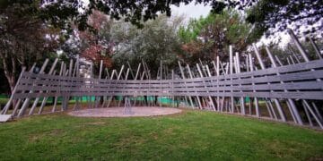 Relanzan Plaza Universal de la Poesía