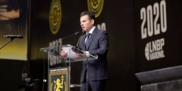 Se gradúan mil 100 estudiantes del Colegio Militarizado